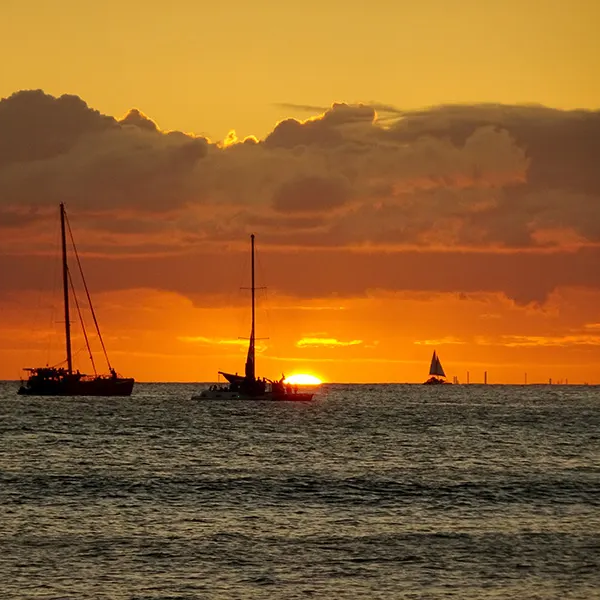 boat tours hawaii
