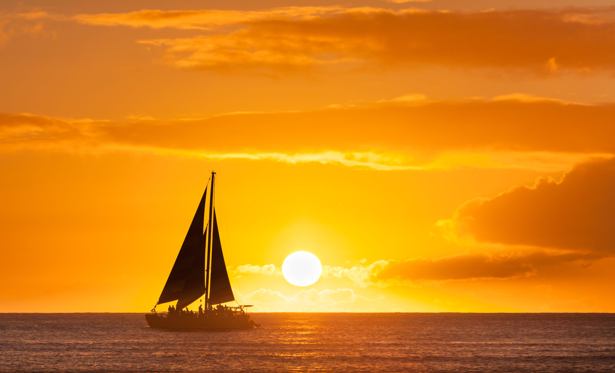 manu kai catamaran waikiki sunset booze