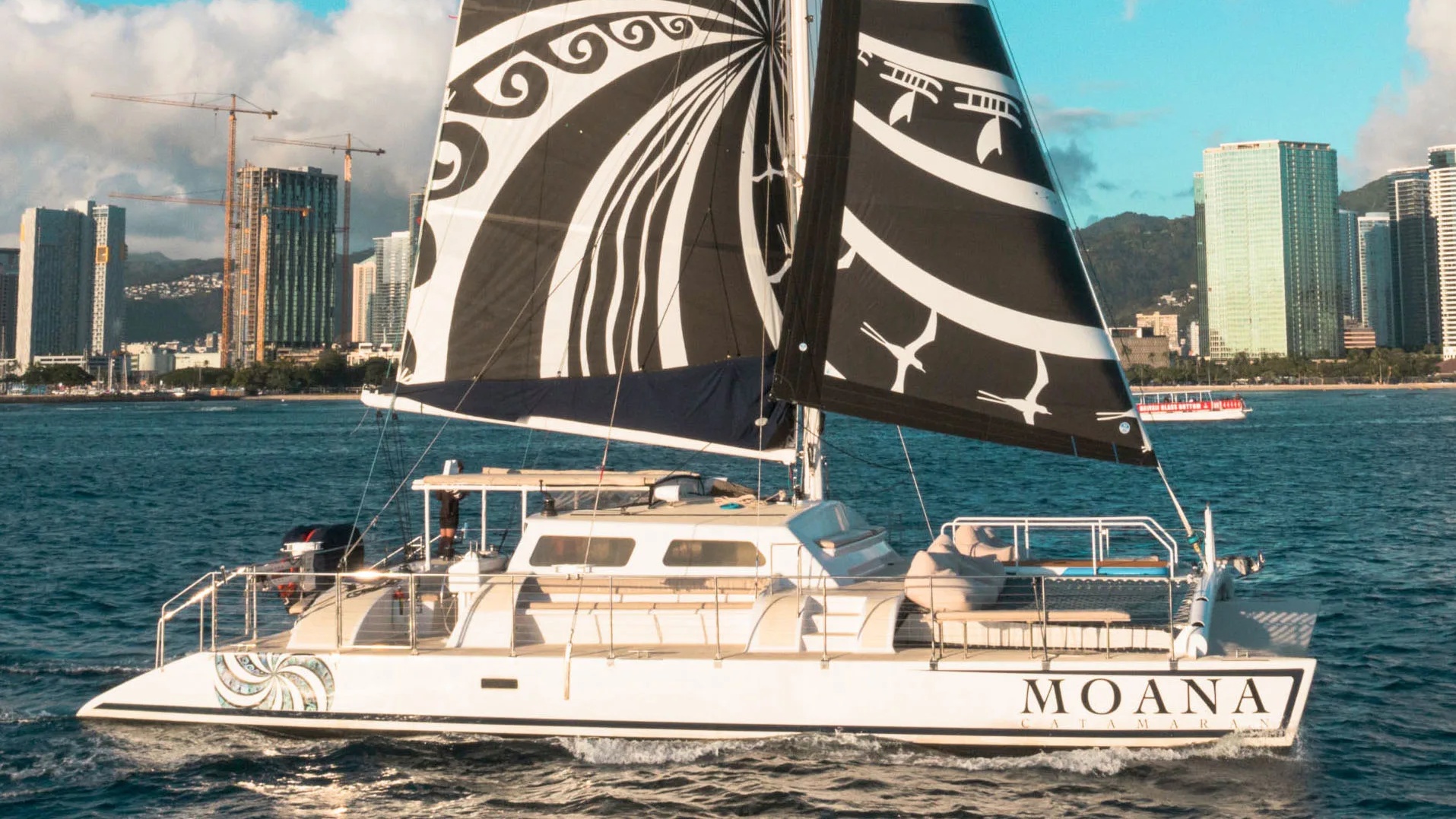 Best Waikiki Sunset Cruises from Kewalo Harbor