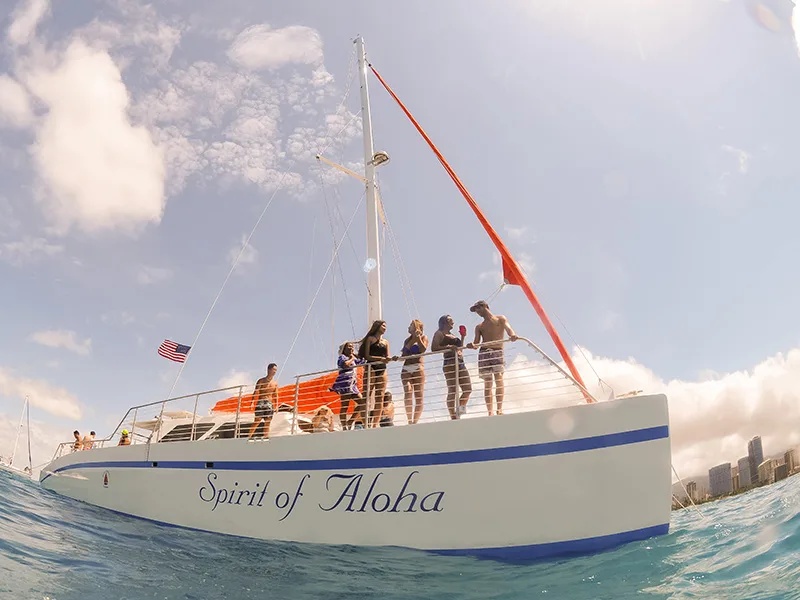 Spirit of Aloha – Sunset Cocktail Cruise from Hilton