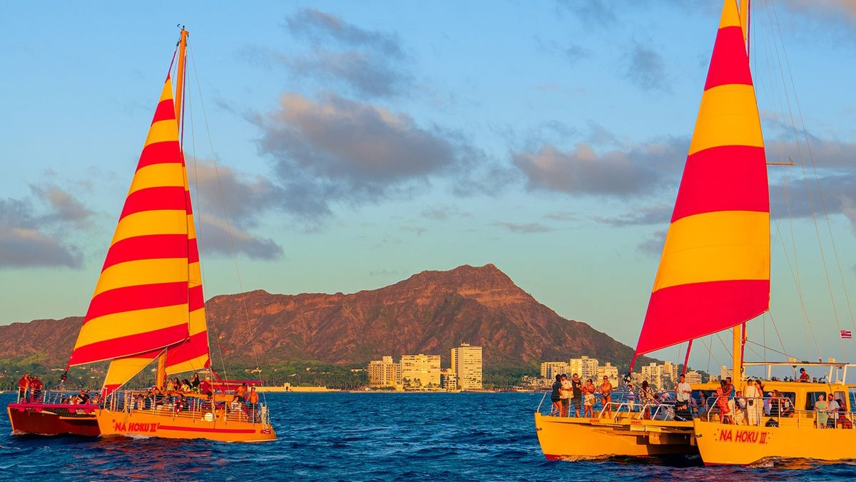 The History of Waikiki’s Catamarans