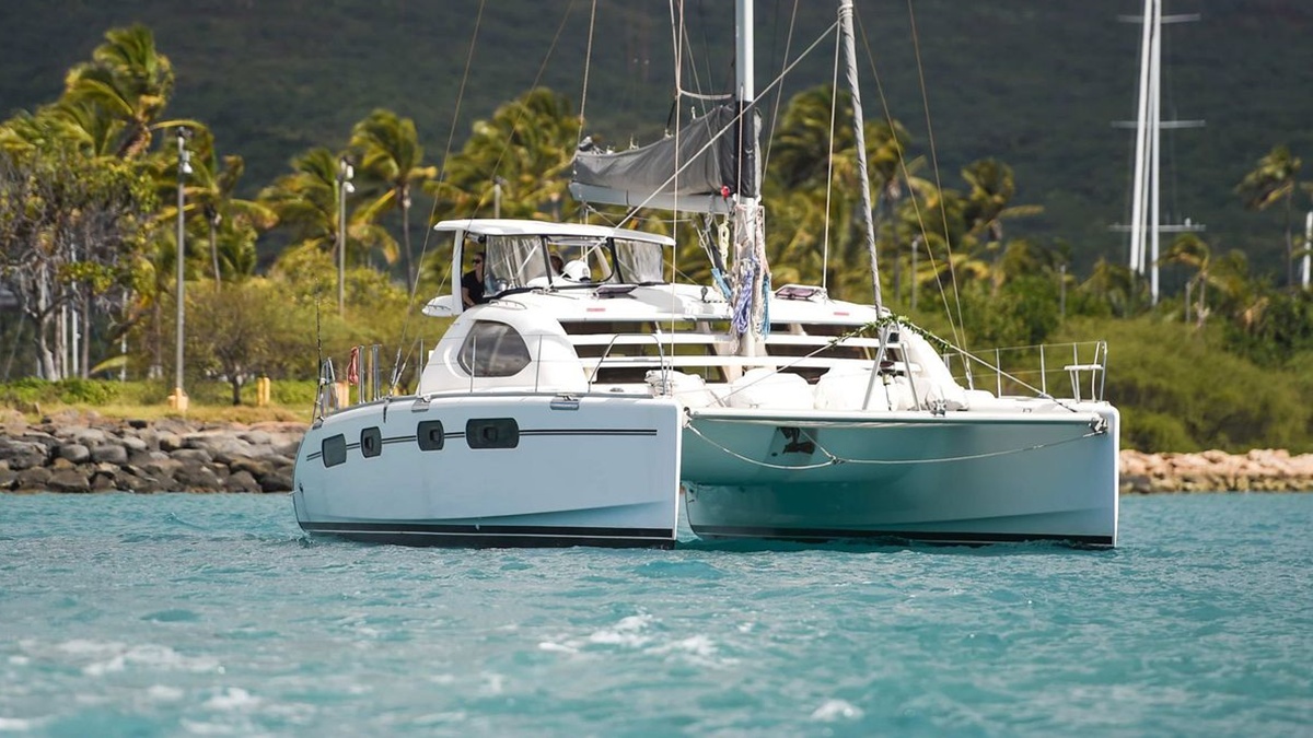 4 Premium Waikiki Sunset Cruises You Need to Try