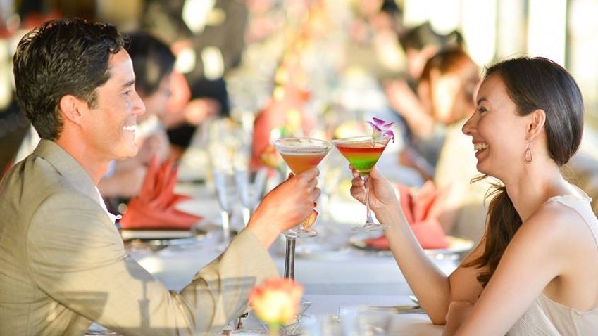 Romantic Date Ideas on a Waikiki Sunset Cruise